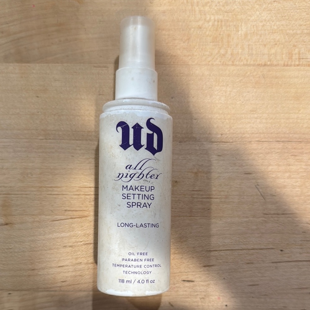 Urban Decay All Nighter Makeup Setting Spray - Long-Lasting